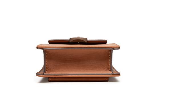 Ladies shoulder bag